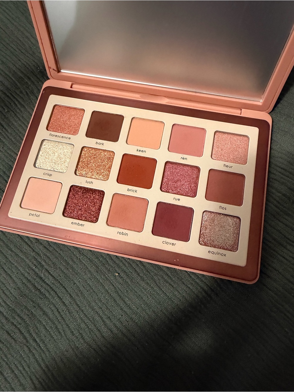 Natasha Denona 3 palettes - Bloom - Retro - My Dream Palette. - Picture 5 of 7